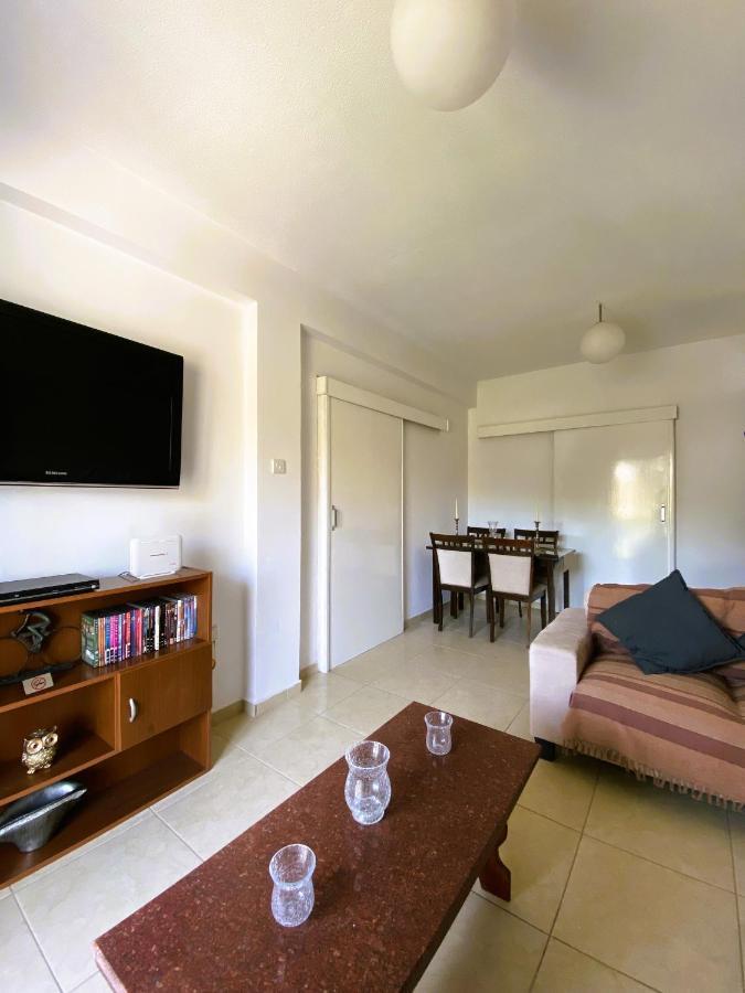 Penny'S Kato Paphos Apartment מראה חיצוני תמונה